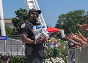 Extraordinary heat in U.S. Northeast arrives to clash with Fourth of July revelry