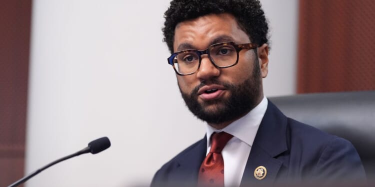 Democratic congressman asks the CFPB to investigate ‘rent now, pay later’ companies