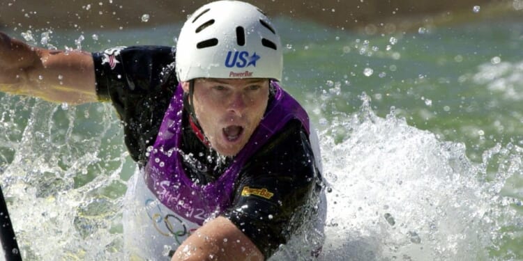 Olympic canoeist indicted in Reflecting Pool vandalism case