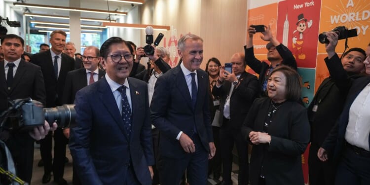 Carney, Marcos deepen Canada-Philippines ties as Ottawa looks beyond U.S. trade