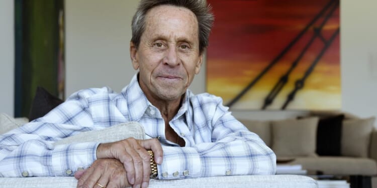 Producer Brian Grazer says his films avoid politics, aim to unite audiences