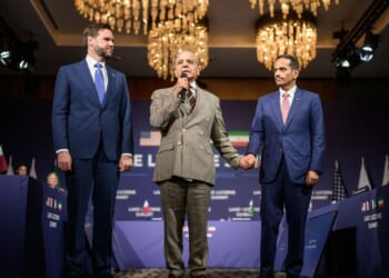 What are the main issues facing U.S., Iranian negotiators?