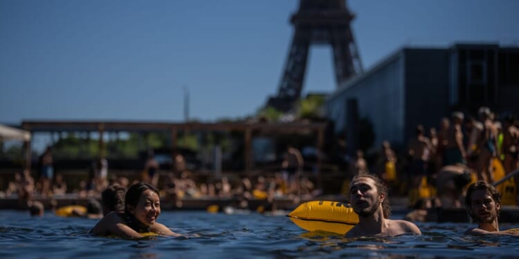 Paris summer ritual returns with 3 supervised Seine swimming spots