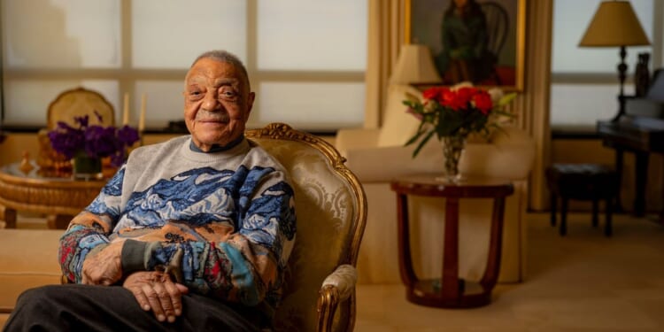 George E. Johnson Sr., founder of a pioneering Black hair care business, dies at 99