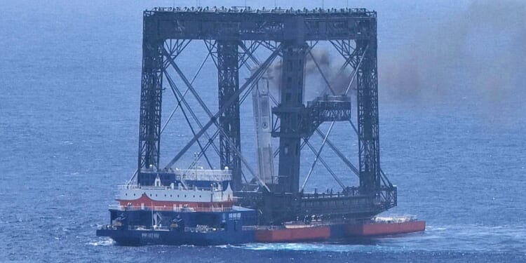 China takes a page from SpaceX and recaptures the first stage of a rocket to reuse it