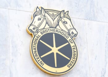 Teamsters veer between GOP and Democrats in Ohio’s big races