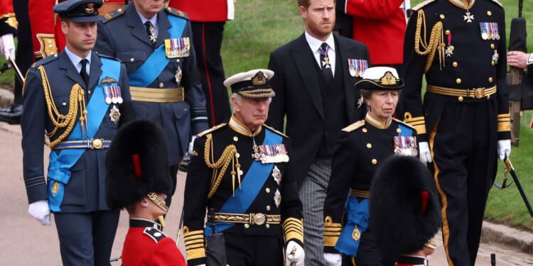 King Charles hosts Prince Harry and his family for the first time in years