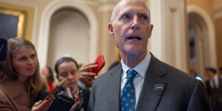 GOP lawmakers push for SEC to flag, suspend trading of Chinese military-linked stocks