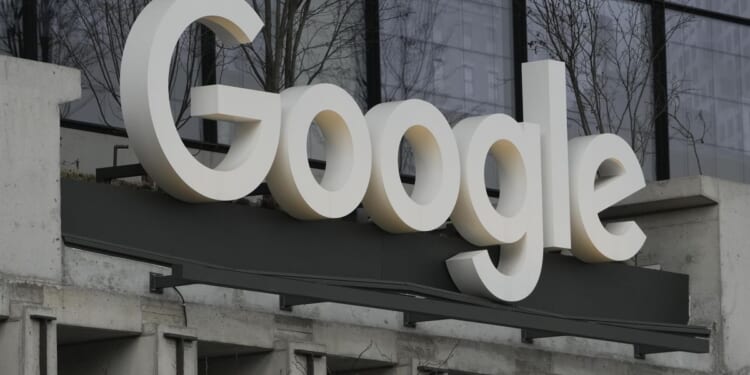 Americans’ confidence in Big Tech falls to lowest point on record