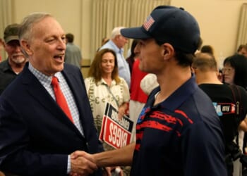 Trump-backed candidates sweep Arizona GOP primaries