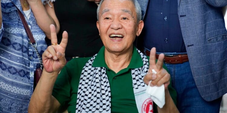 Kozo Okamoto, Japanese militant who took part in a 1972 Tel Aviv airport attack, dies in Beirut
