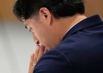 Sons of man shot and killed by ICE in Houston demand accountability at congressional hearing