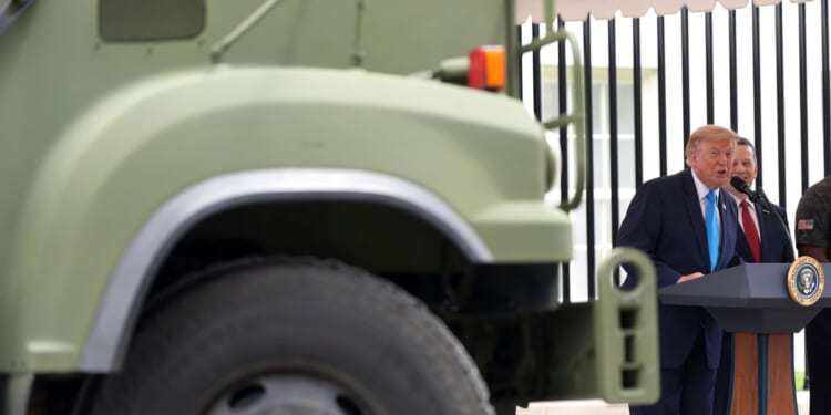 Trump moves to replace foreign truck drivers with military veterans, calls them ‘Freedom Haulers’