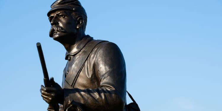 Soldier statute in Gettysburg.