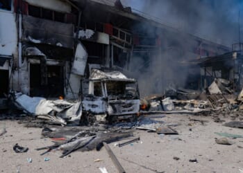 Russian planes fire a salvo of glide bombs at a southern Ukraine city, killing 1 and wounding dozens