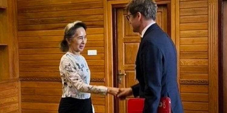 Myanmar’s detained former leader Aung San Suu Kyi has rare meeting with International Red Cross
