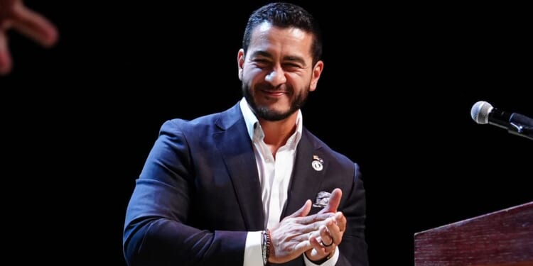 Abdul El-Sayed scores narrow win in Senate primary; his left-wing agenda to get tested in November