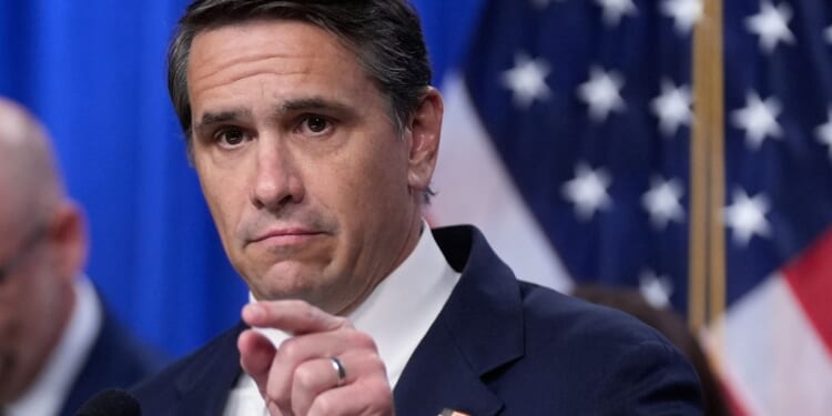 Trump administration boosts effort to dismantle powerful drug cartel in Mexico