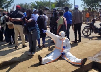 Congo Ebola health workers protest unpaid wages, disrupting response as deaths top 1,800