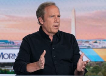 Mike Rowe warns Democrats risk historic blunder by embracing DSA