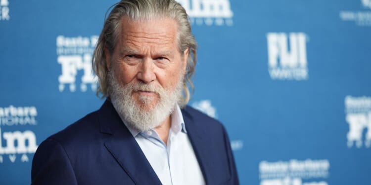 Jeff Bridges says AI will render human actors obsolete in Hollywood