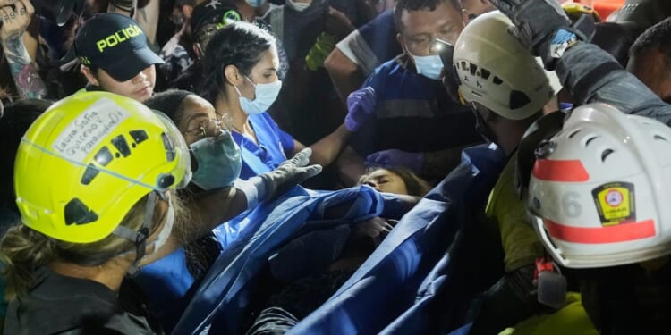 Earthquake response strains Colombia’s new government and rescuers as they race against the clock