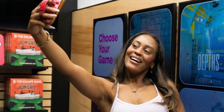 An ‘influencer’ degree? Colleges bet on content creator major as critics question its value