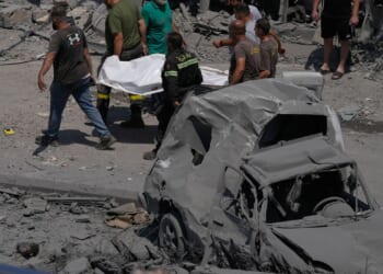 Israeli airstrikes on southern Lebanon kill 11 people, Health Ministry says