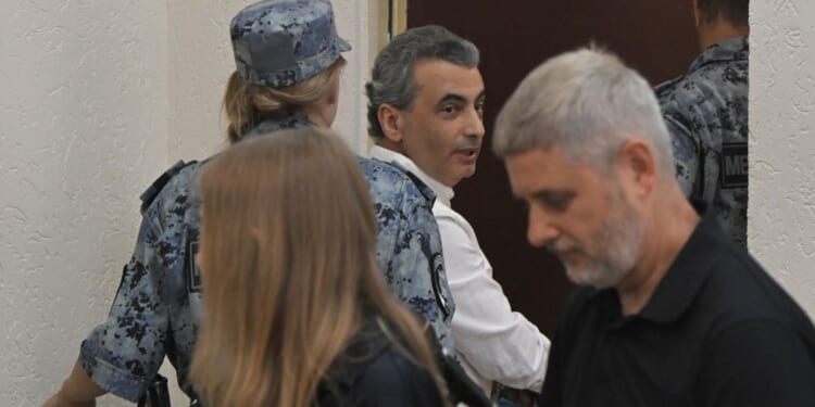 Russian court jails a Kremlin critic for 11 years for opposing the war in Ukraine