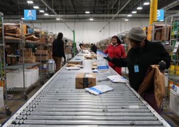 Amazon set to expand drone delivery of lightweight packages to 500 U.S. cities