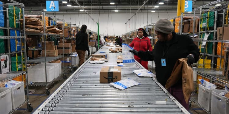 Amazon set to expand drone delivery of lightweight packages to 500 U.S. cities