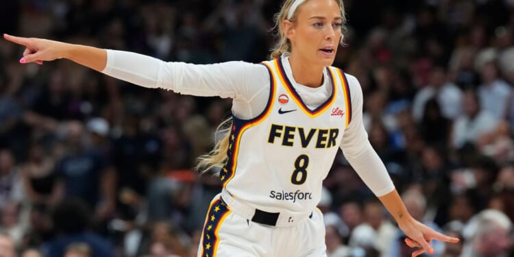 Cunningham answers Toronto boos with hot shooting in Fever win