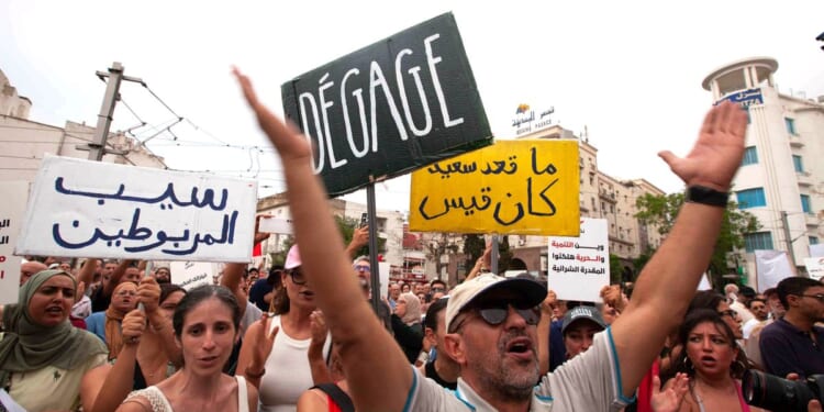 New opposition group plans protest in Tunisia after extreme heat-driven power and water cuts