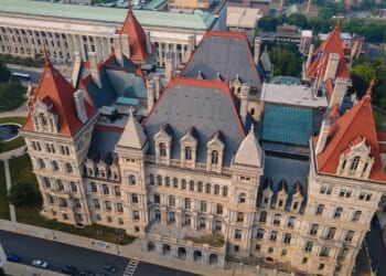 ISIS-supporting woman charged with plotting to bomb New York state capitol