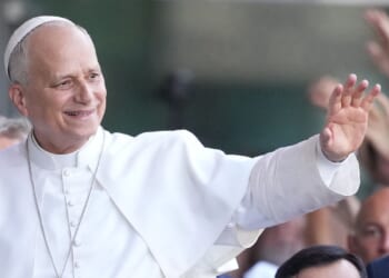 Pope Leo calls for dialogue over conflict, says young Catholics are a sign of hope
