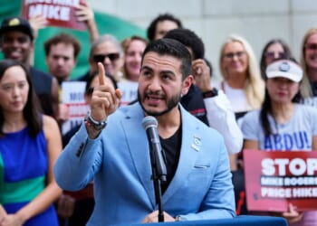 Democrats offer lots of freebies and it will cost taxpayers trillions