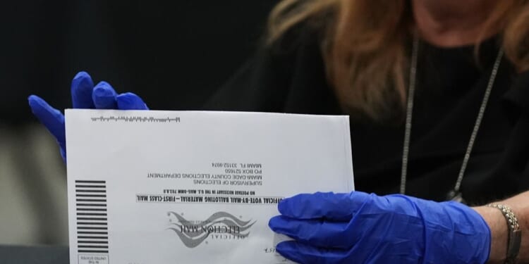 Supreme Court gives Trump room to run on plan to have post office police mail-in ballots