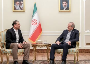 Pakistan works to broker U.S.-Iran peace as Washington’s economic pressure campaign continues
