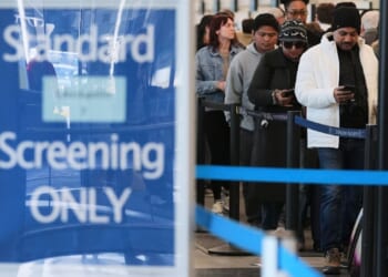 Customs agents arrest three Senegalese, seize 1,170 pounds of illegal drug khat at Chicago O’Hare
