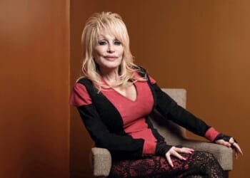 D.C. Public Library praises Dolly Parton publicly for book donations to city residents
