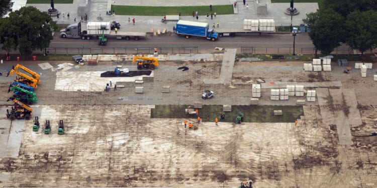 5 questions about Trump’s vandalism assertions on the National Mall