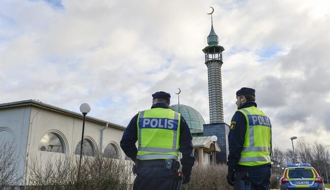 Watch a Muslim-Born Swedish Politician’s Courageous Stand for Jews – PJ Media