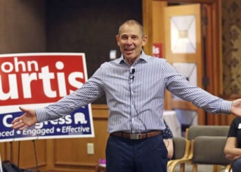 Utah 'Republican' Senator Trying to Make His Name By Targeting the Trump Family – PJ Media