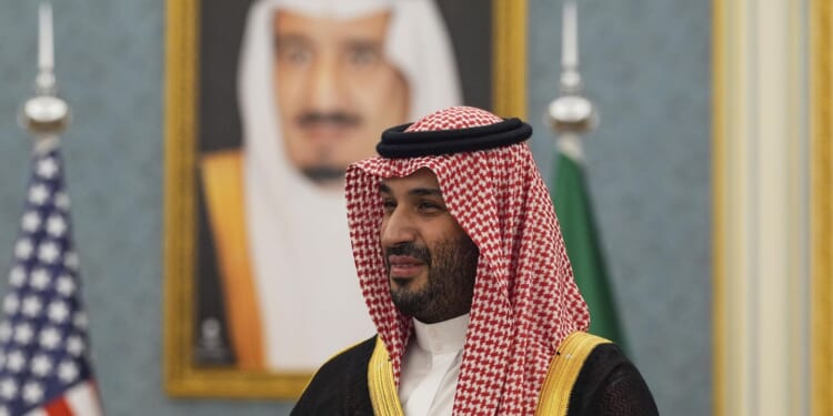 9/11 victims' families urge Trump to tell Saudi Arabia to 'stop lying' about terror attack
