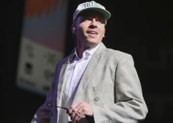 AOC defends Macklemore, blasts Robert Kraft in fundraising pitch