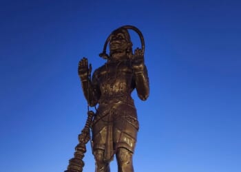 The Sri Ashtalakshmi Temple dedicated the 90-foot, 90-ton statue of Hanuman.