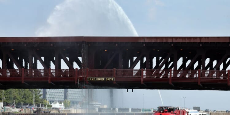 Chicago River bridge gets stuck after lifting for boat to pass