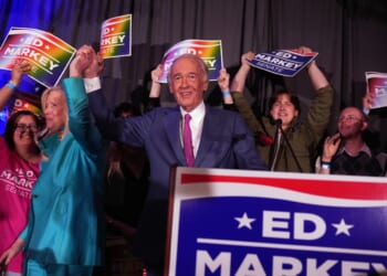 Democrats' generational-change candidates fall flat in Massachusetts: Markey, Neal and Lynch all win