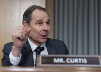GOP senator says Russian oligarch paying for Trump wedding weekend is 'corruption'
