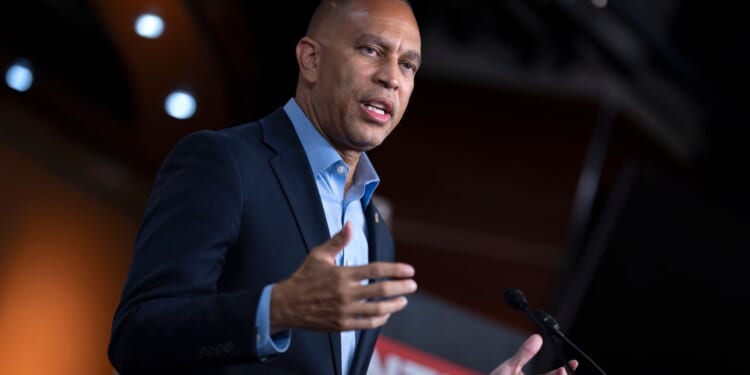 House Democrats head to Dallas to counter GOP midterm convention